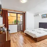 Koral Otel