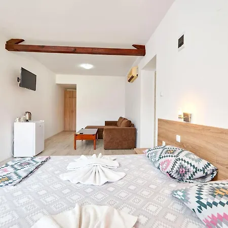 Koral بريمورسكو