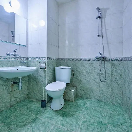 Отель Koral 2*
