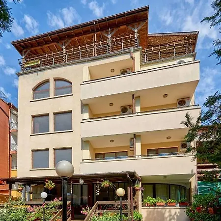 Koral 2* بريمورسكو