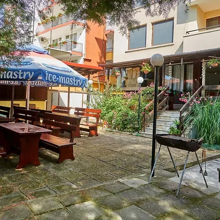 فندق Koral بريمورسكو