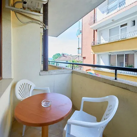 Koral Хотел Приморско